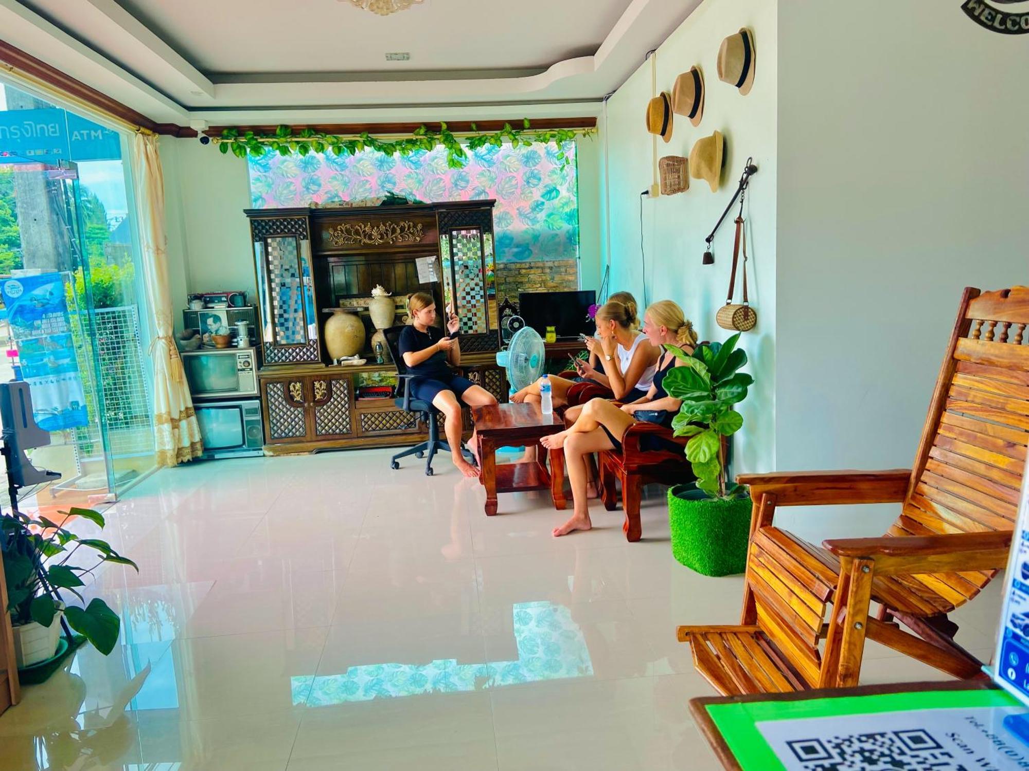 Lanta Grand House Hotel Ko Lanta Kültér fotó