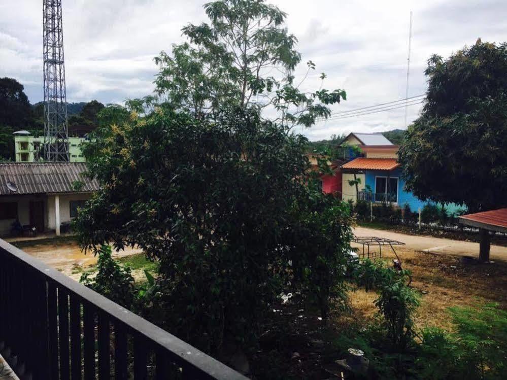 Lanta Grand House Hotel Ko Lanta Kültér fotó
